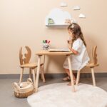 Ensemble Table et 2 Chaises Cerf en Bois Naturel | Design Bois de Cerf - Table et Chaise Enfant Montessori Cozy Kids | Mobilier Bois Naturel