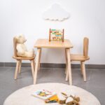 Ensemble Table et 2 Chaises Lapin en Bois Naturel | Design Bunny - Table et Chaise Enfant Montessori Cozy Kids | Mobilier Bois Naturel
