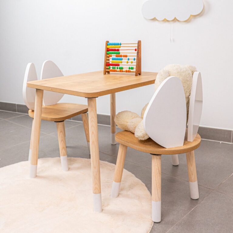 Ensemble Table et 2 Chaises Oreilles Lapin en Bois Naturel | Design Bunny - Table et Chaise Enfant Montessori Cozy Kids | Mobilier Bois Naturel