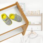 Étagère Murale Enfant avec Crochets - Grue Montessori Bois Naturel et Blanc - Rangement Chambre Enfant Cozy Kids | Mobilier Organisation Bois Naturel