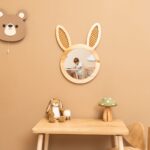 Miroir Décoratif Lapin en Bois Naturel avec Détails Cannage - Miroir Décoratif Enfant Cozy Kids | Décoration Chambre Bois Naturel