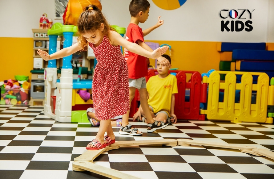 Notre Histoire - Produit Cozy Kids Cozy Kids | Bois Naturel et Montessori