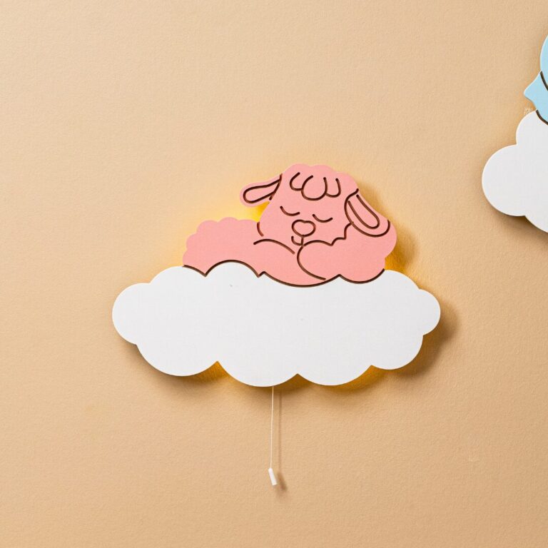 Veilleuses Murales LED Éléphant & Agneau sur Nuages en Bois Peint à la Main - Veilleuse LED Bébé Cozy Kids | Nuage ou Ours en Bois Naturel