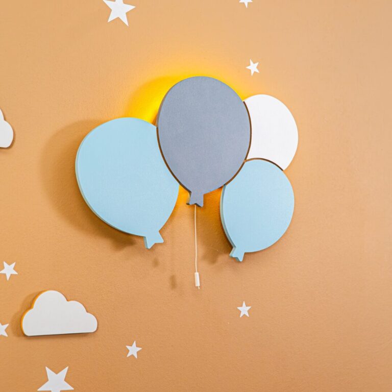 Veilleuse Murale LED 3 Ballons en Bois Peints à la Main | Lampe Décorative Enfant à Piles - Veilleuse LED Bébé Cozy Kids | Nuage ou Ours en Bois Naturel