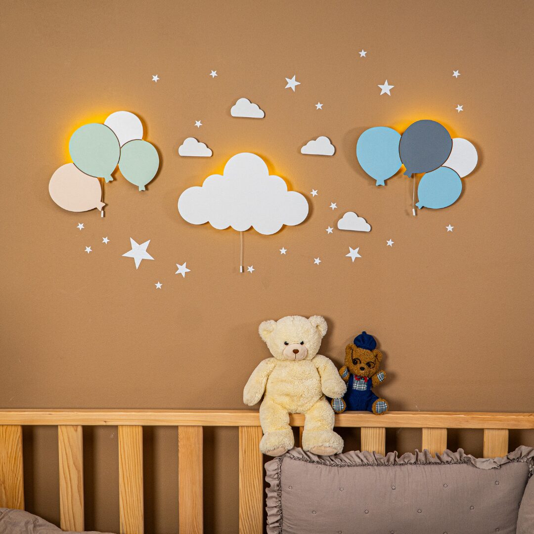 Veilleuse Murale LED 3 Ballons En Bois Peints à La Main Set - Veilleuse LED Bébé Cozy Kids | Nuage ou Ours en Bois Naturel