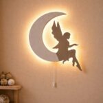 Veilleuse Murale Fée sur Lune LED Bois | Chambre Fille Magie